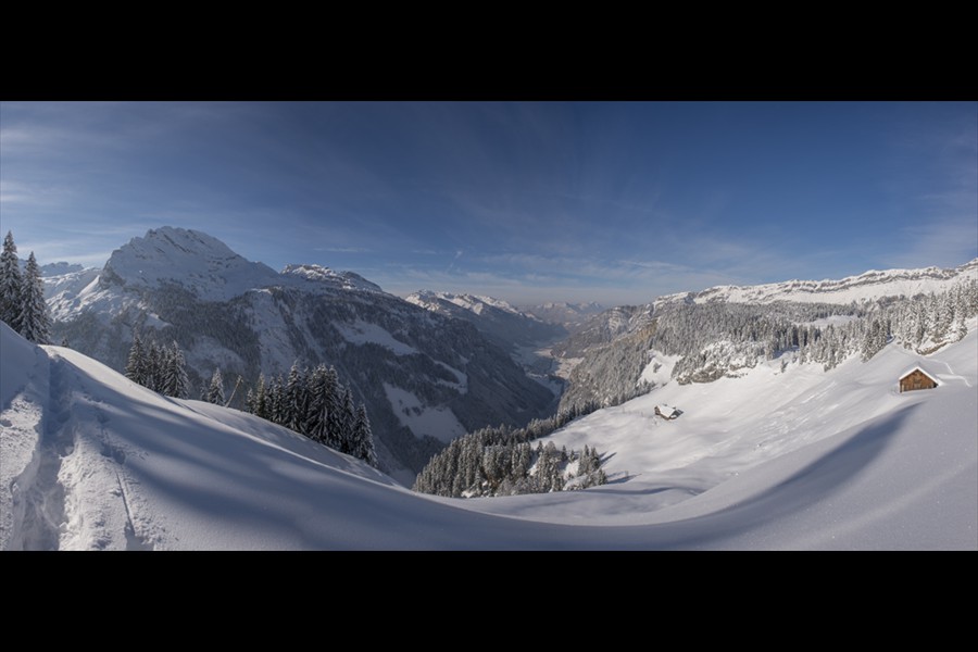 Panorama vom Saum Richtung Muotathal